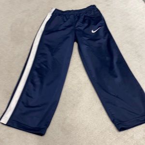 Nike boys size 6 track pants